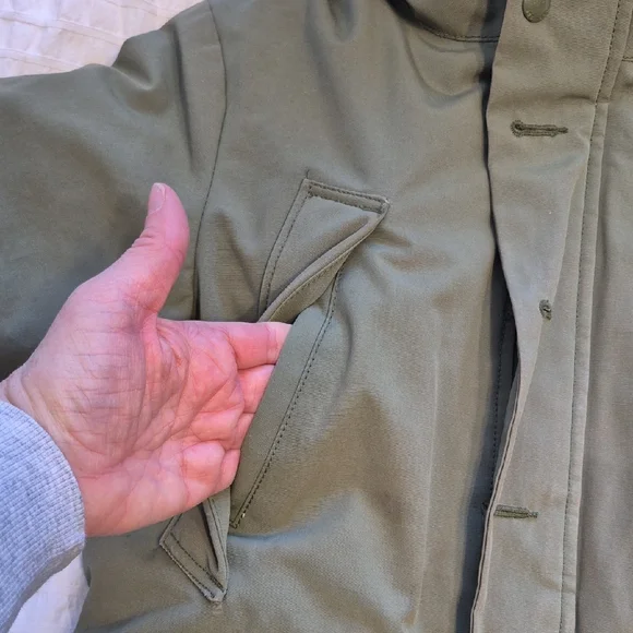 GAP Olive Parka with Faux Fur Trim - Picture 11 of 15